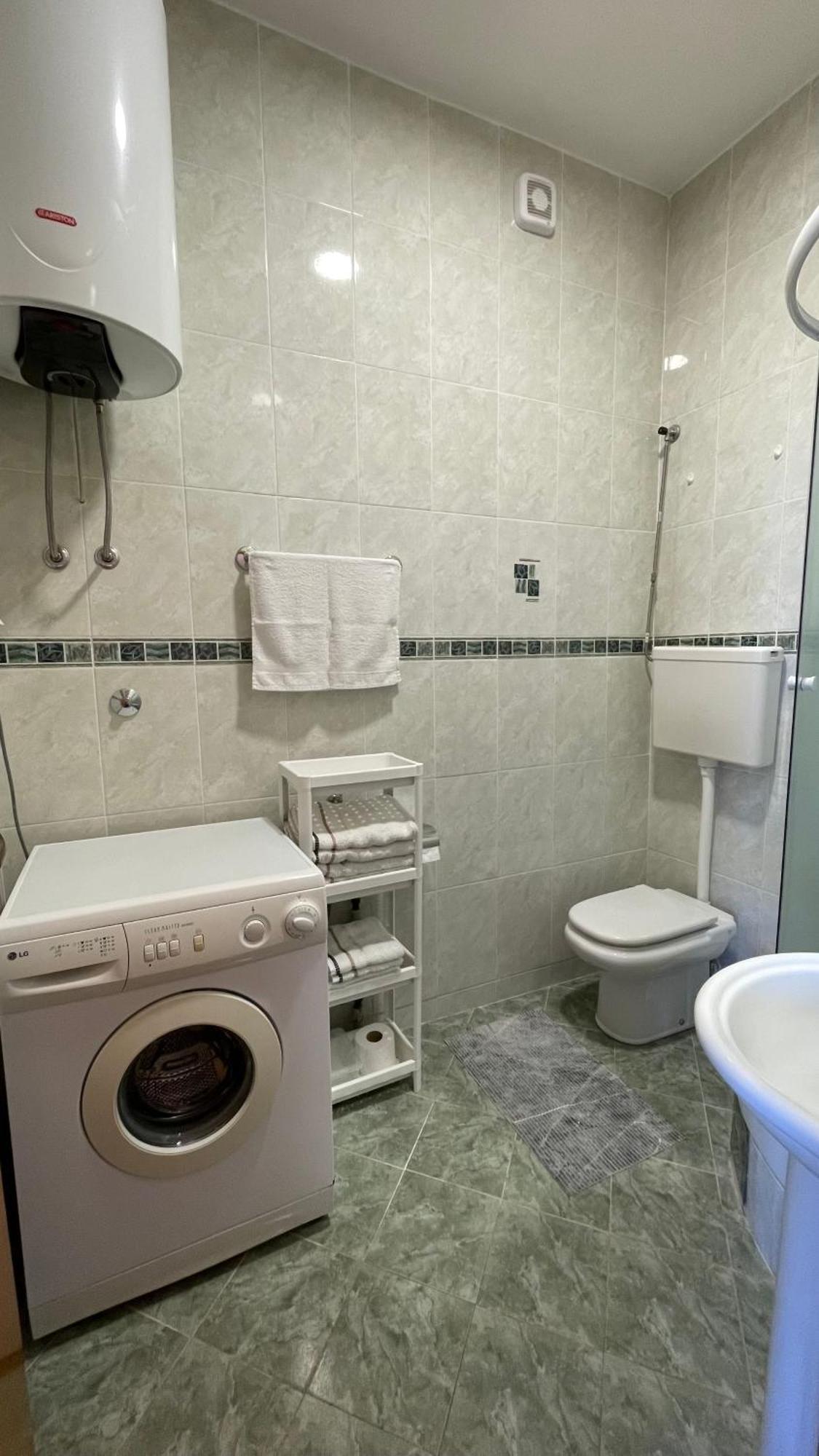 Apartment Tatjana Petrovac Екстер'єр фото